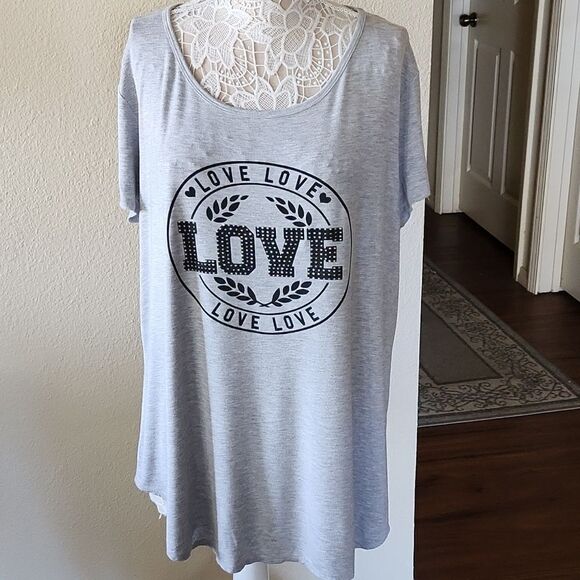 Love Tunic   - Picture 1 of 6